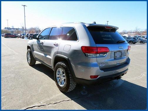 2018 Jeep Grand Cherokee Laredo E