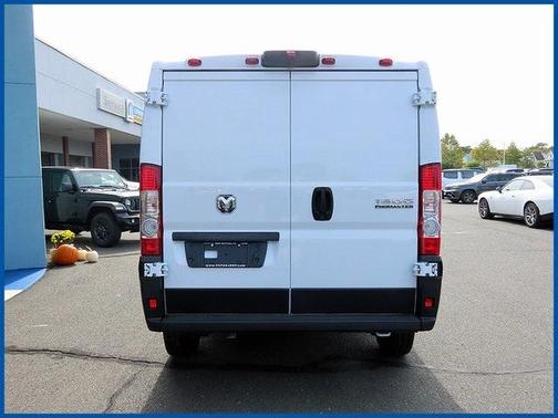 2025 RAM ProMaster 1500 Low Roof