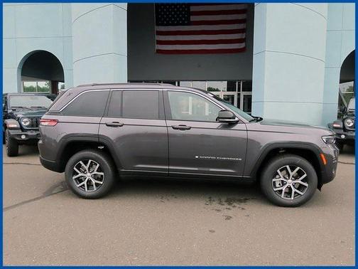 2025 Jeep Grand Cherokee Limited X