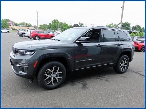 2025 Jeep Grand Cherokee Limited X