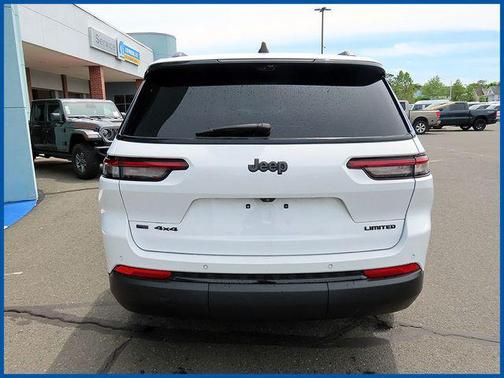 Bright White Clearcoat 2023 Jeep Grand Cherokee L Limited