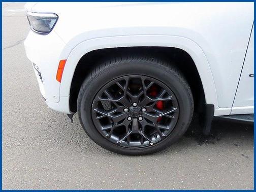 2024 Jeep Grand Cherokee Summit