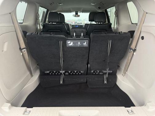2018 Chrysler Pacifica Touring-L