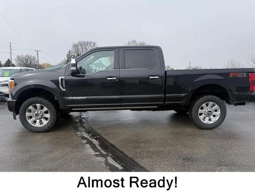 Agate Black Metallic 2019 Ford F-250 Platinum