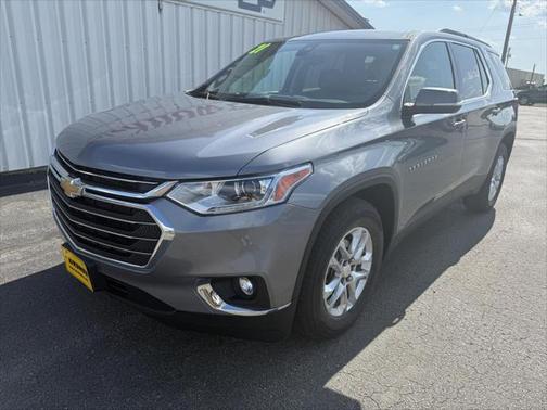 2021 Chevrolet Traverse LT Cloth