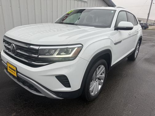 2022 Volkswagen Atlas Cross Sport 3.6L V6 SE w/Technology