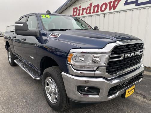 2024 RAM 2500 Big Horn Crew Cab 4x4 6'4' Box