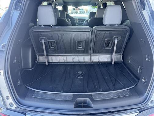 2023 Buick Enclave Essence AWD