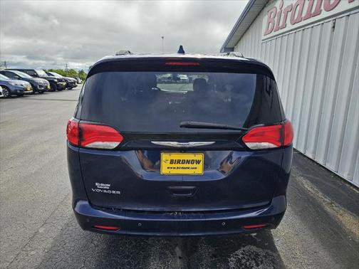 2020 Chrysler Voyager LX