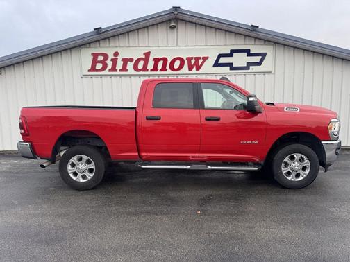 2024 RAM 2500 Big Horn Crew Cab 4x4 6'4' Box