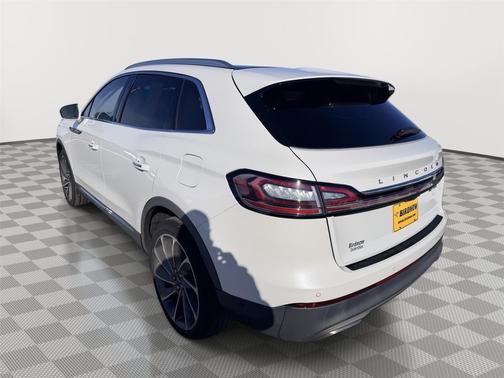 2020 Lincoln Nautilus Reserve