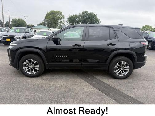 Mosaic Black Metallic 2025 Chevrolet Equinox 1LT