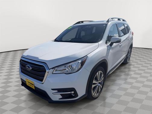 Crystal White Pearl 2020 Subaru Ascent Limited 7-Passenger