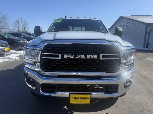 2023 RAM 2500 Big Horn Crew Cab 4x4 6'4' Box