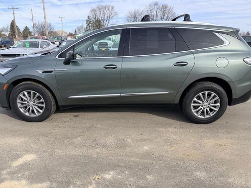 2023 Buick Enclave Essence AWD