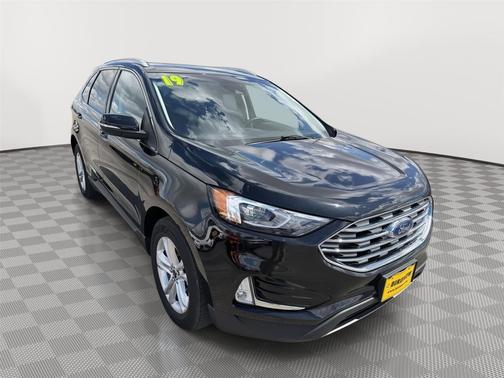 Agate Black Metallic 2019 Ford Edge SEL
