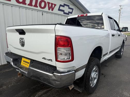 2020 RAM 2500 Tradesman Crew Cab 4X4 6'4' Box