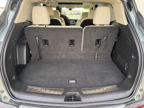 2023 Buick Enclave Essence AWD