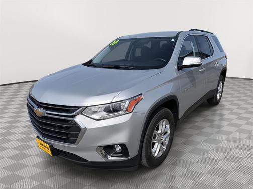 Gray 2019 Chevrolet Traverse LT Cloth