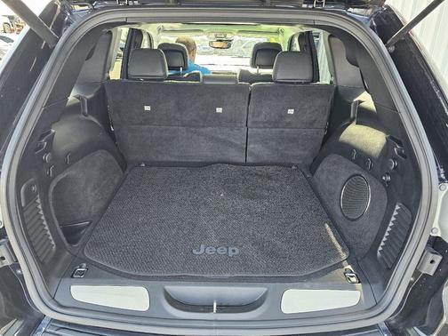 2017 Jeep Grand Cherokee Summit