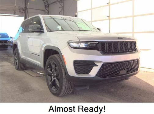2024 Jeep Grand Cherokee Altitude