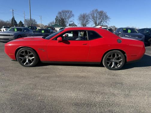 2015 Dodge Challenger R/T Plus