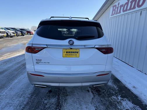 2023 Buick Enclave Essence AWD