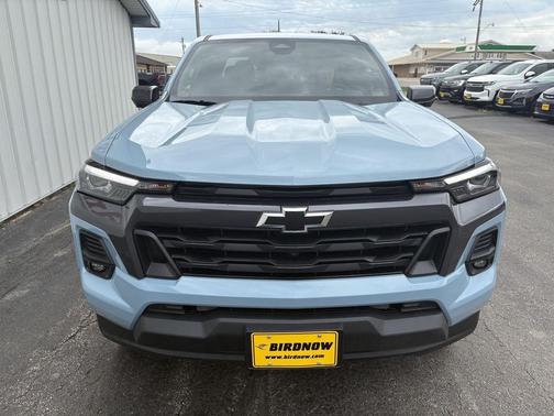 2025 Chevrolet Colorado WT