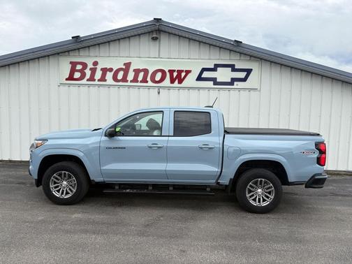 2025 Chevrolet Colorado WT