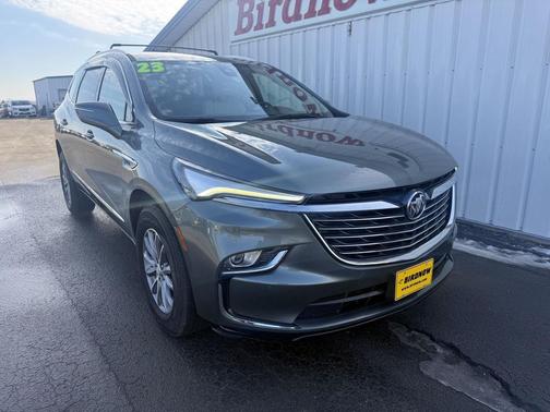 2023 Buick Enclave Essence AWD