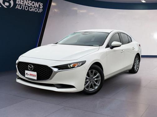 Snowflake White Pearl Mica 2026 Mazda Mazda3 FWD