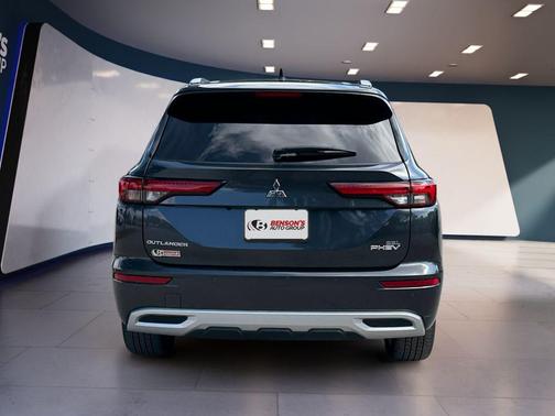 Black Diamond/Alloy Silver Roof 2025 Mitsubishi Outlander PHEV SEL