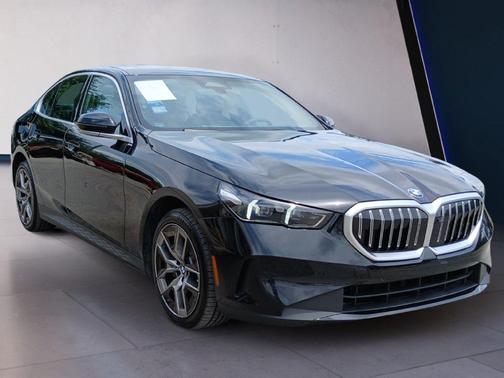 Black Sapphire Metallic 2026 BMW 530 xDrive