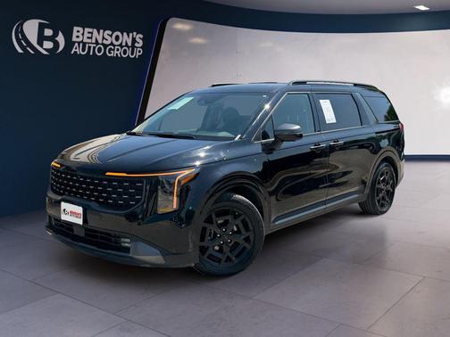 Aurora Black Pearl 2025 Kia Carnival Hybrid SX Prestige