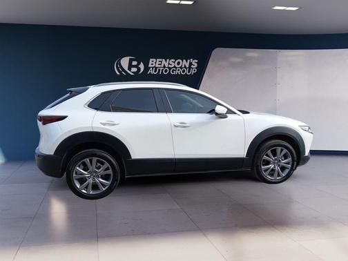 Snowflake White Pearl Mica 2025 Mazda CX-30 2.5 S Preferred Package