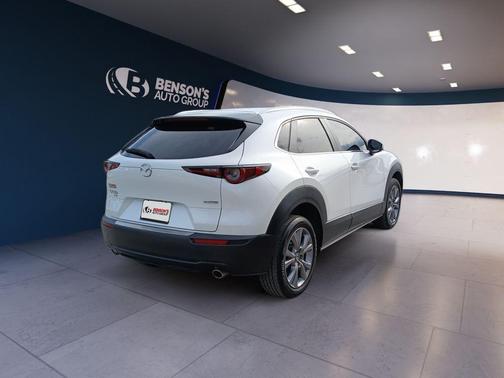 Snowflake White Pearl Mica 2025 Mazda CX-30 2.5 S Preferred Package