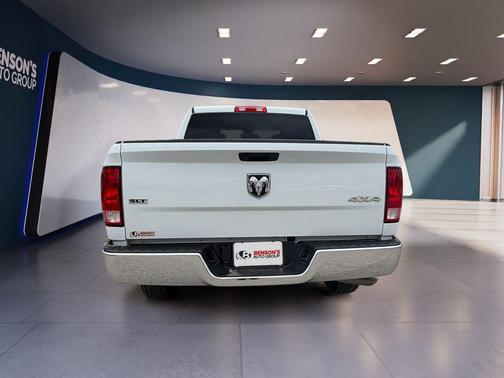 Bright White Clearcoat 2023 RAM 1500 Classic SLT