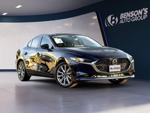 Deep Crystal Blue Mica 2026 Mazda Mazda3 FWD w/Preferred Package