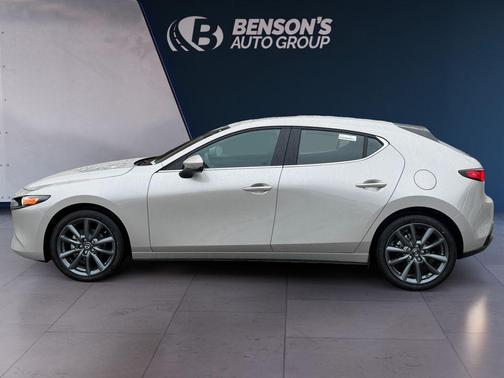 Platinum Quartz Metallic 2026 Mazda Mazda3 FWD w/Preferred Package
