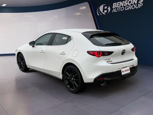 Snowflake White Pearl Mica 2026 Mazda Mazda3 AWD