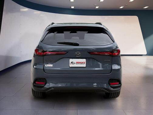 Polymetal Gray Metallic 2026 Mazda CX-70 PHEV SC