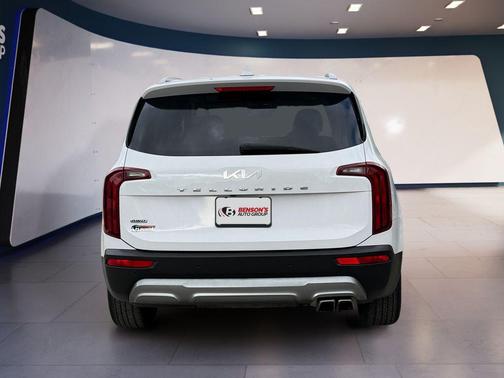 2022 Kia Telluride S