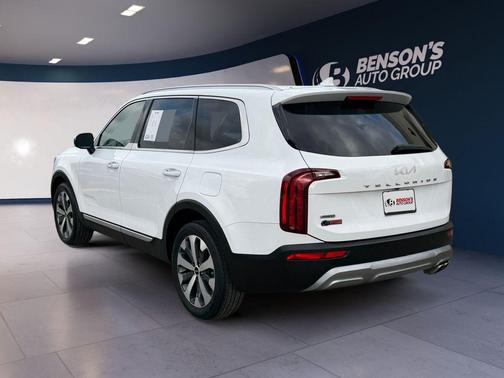 2022 Kia Telluride S