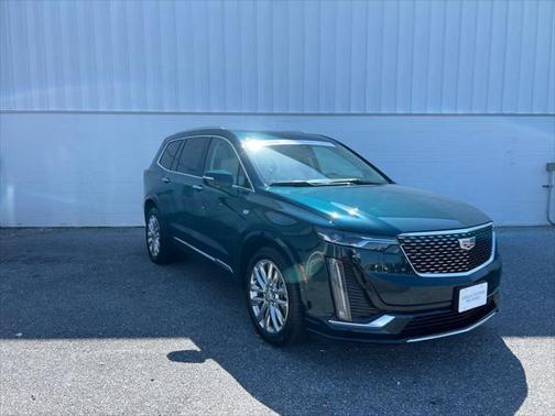 2025 Cadillac XT6 Premium Luxury AWD