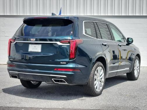 2025 Cadillac XT6 Premium Luxury AWD