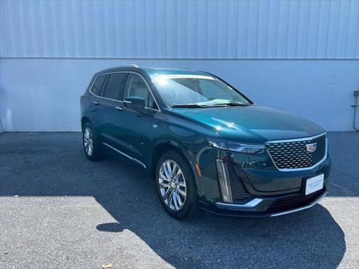2025 Cadillac XT6 Premium Luxury AWD