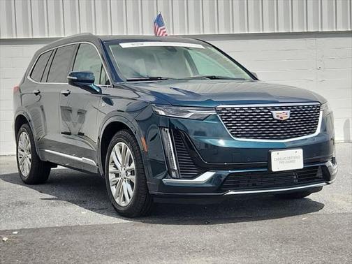 2025 Cadillac XT6 Premium Luxury AWD