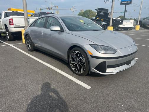 2023 Hyundai IONIQ 6 SEL