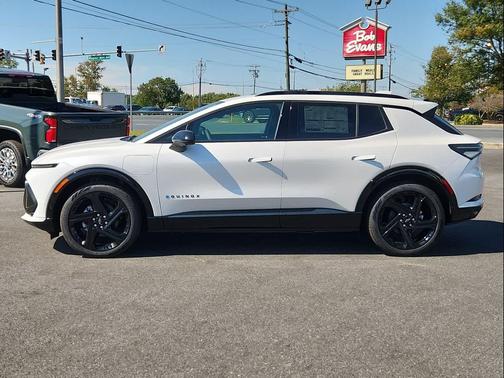 2025 Chevrolet Equinox EV RS