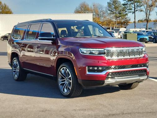 2023 Jeep Grand Wagoneer L Series III 4x4